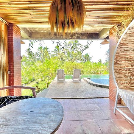 Pondok Isoke Bunggalow Banyuwangi  Buitenkant foto